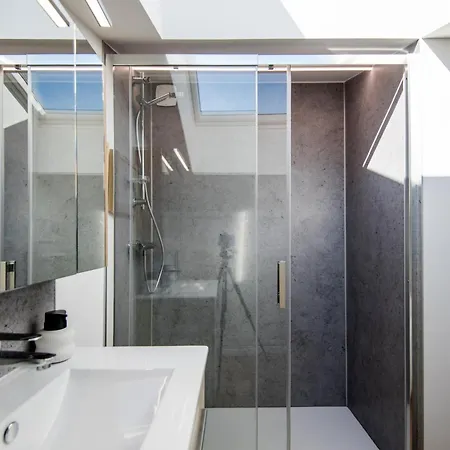 アパート Escapade Tropicale Fibre, Terrasse,parking,clim ミヨー